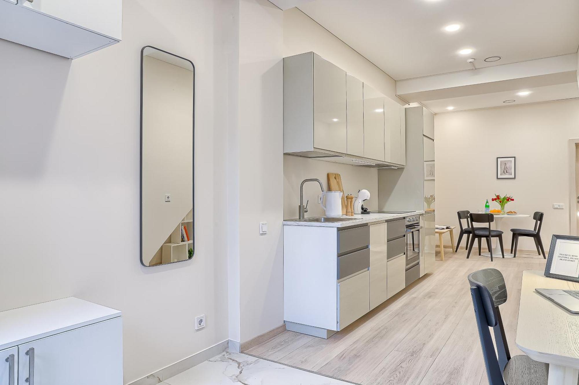 Business-Class Apartments 1 X Free Parking X Self Check In 24X7 VNO Kültér fotó